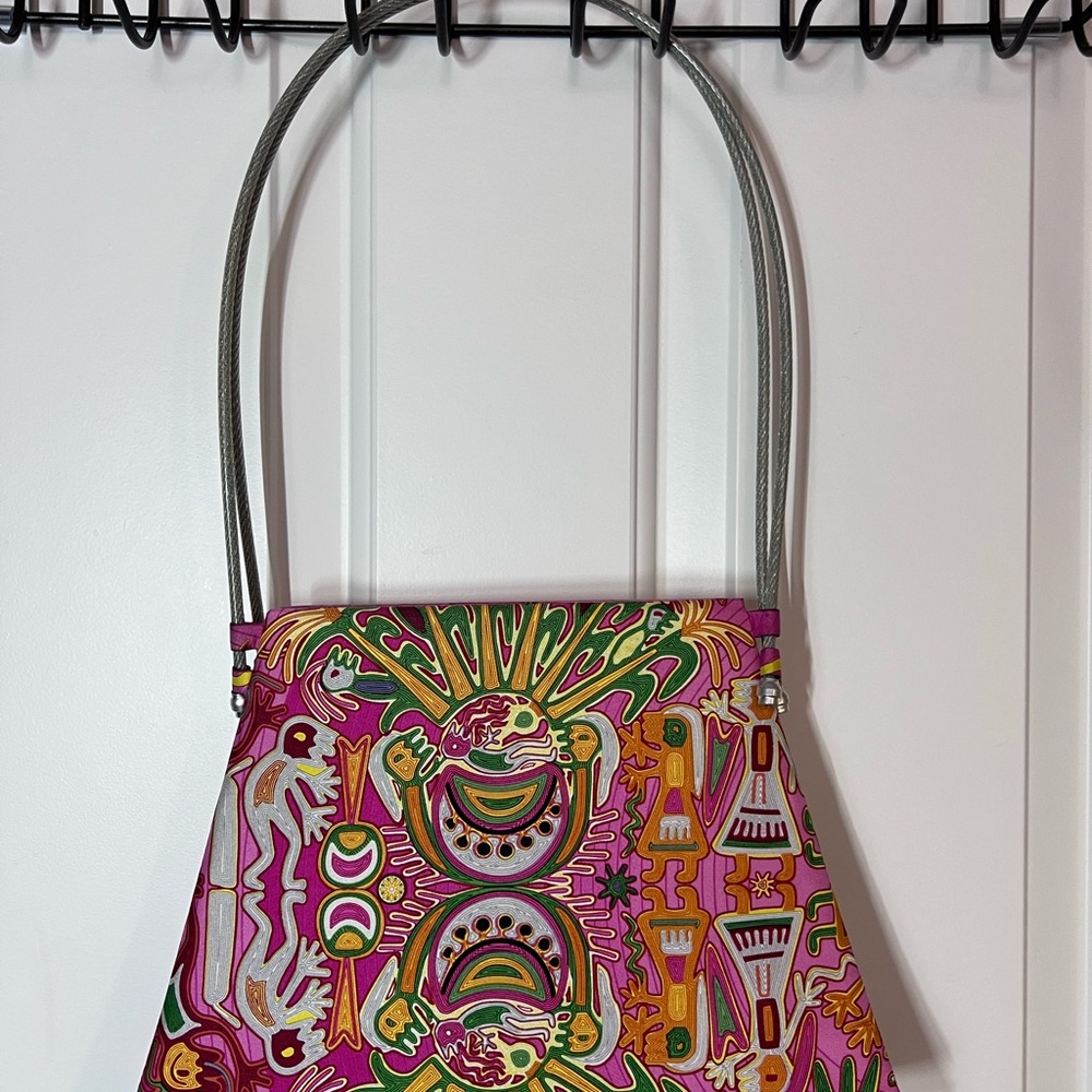 Gorgeous Pineda Covalin Handbag. EUC. - Picture 2 of 8